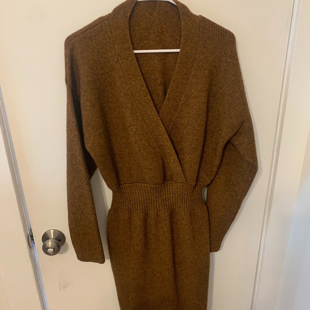 Stretchy wool brown/orange sweater dress